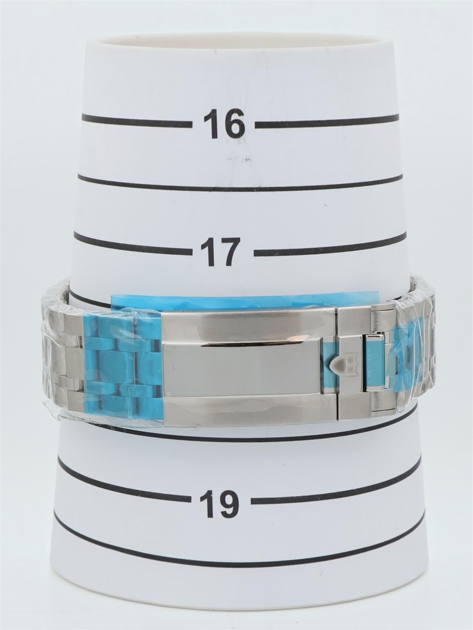 TUDOR ROYAL 36MM BLUE DIAL
