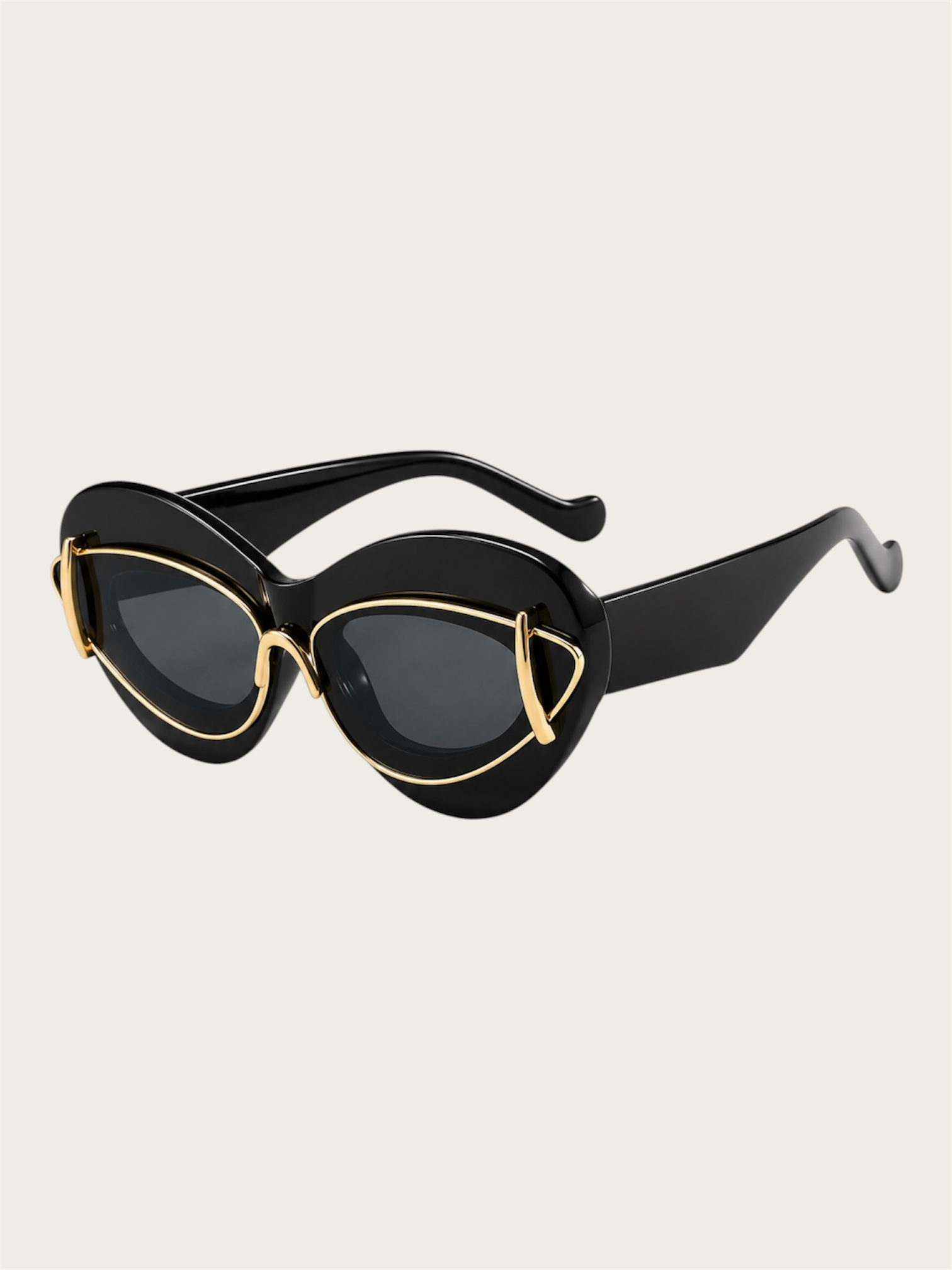 Aurelia Cat-Eye